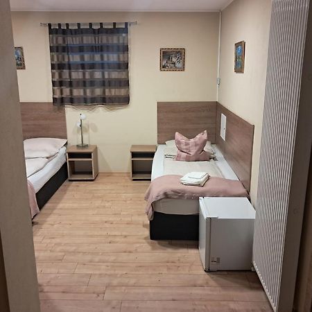 Pensiunea Cupidon Tîrgu Secuiesc Buitenkant foto